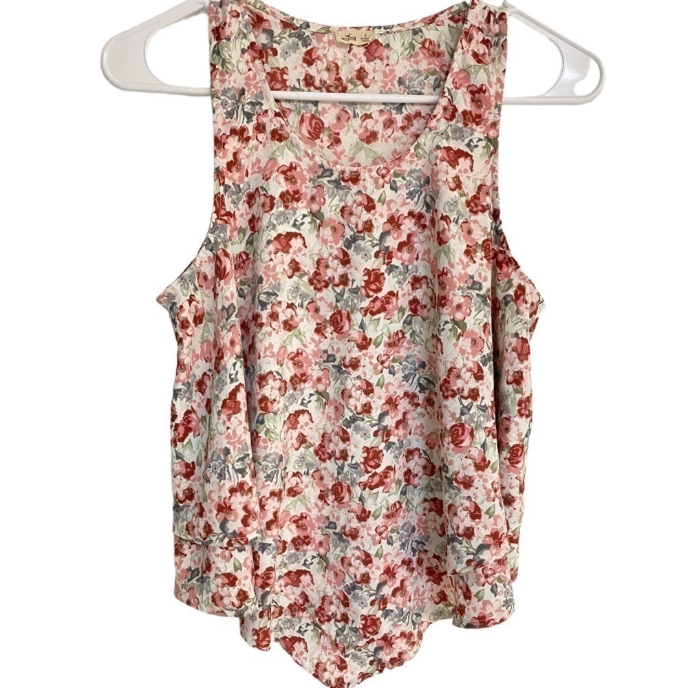 HOLLISTER Layered Ruffle Floral Top